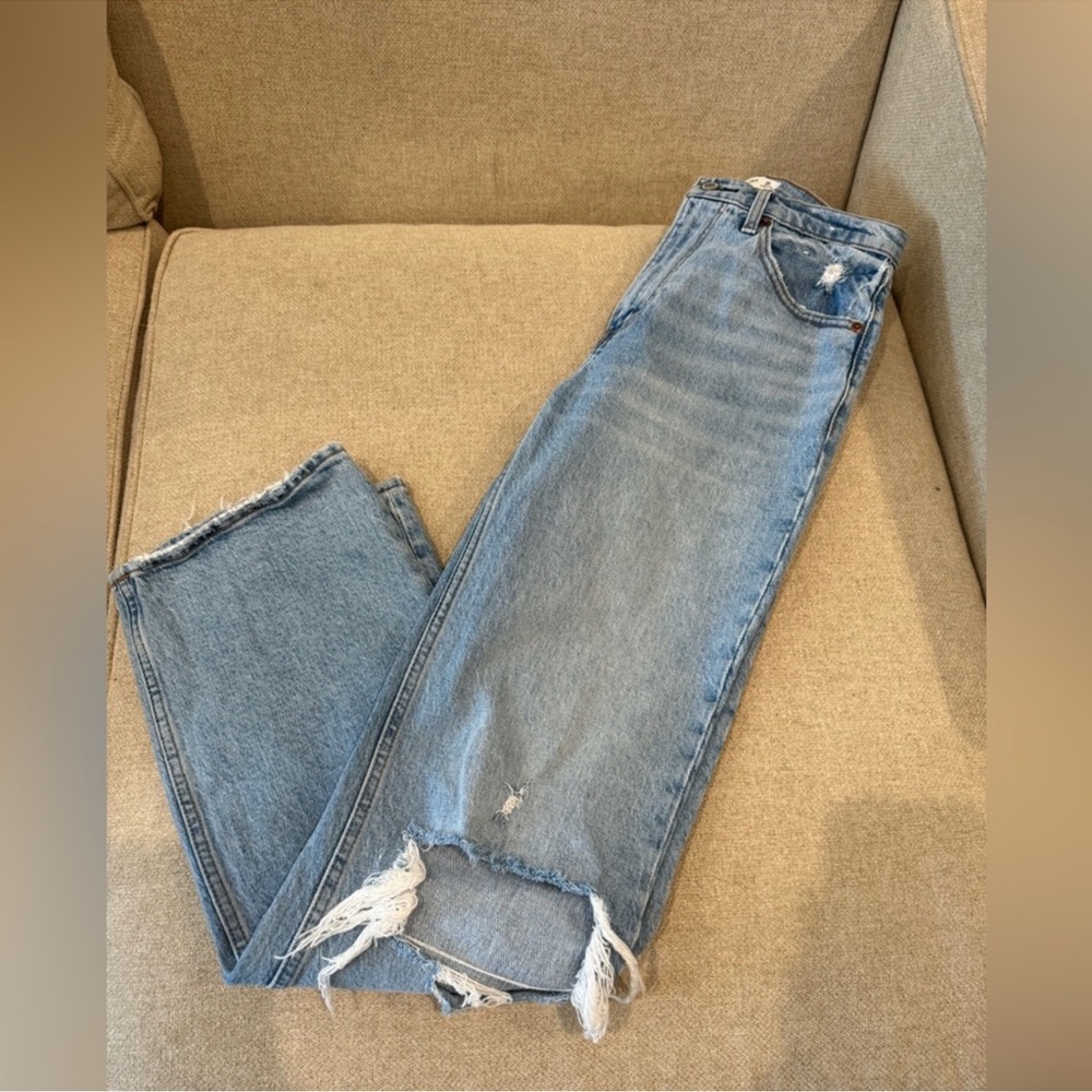 Abercrombie and Fitch High Rise 90s Relaxed Jean